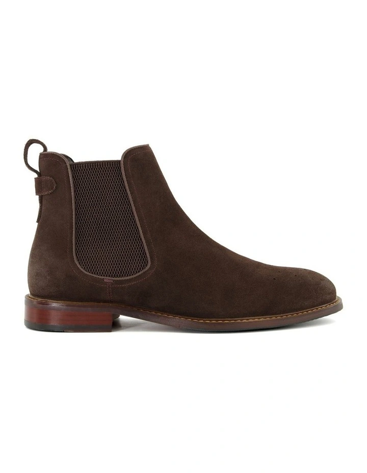Clicker Chelsea Boot in Brown