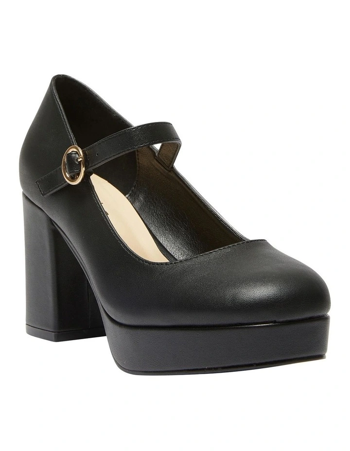 Tate Heeled Shoes in Black Smooth
