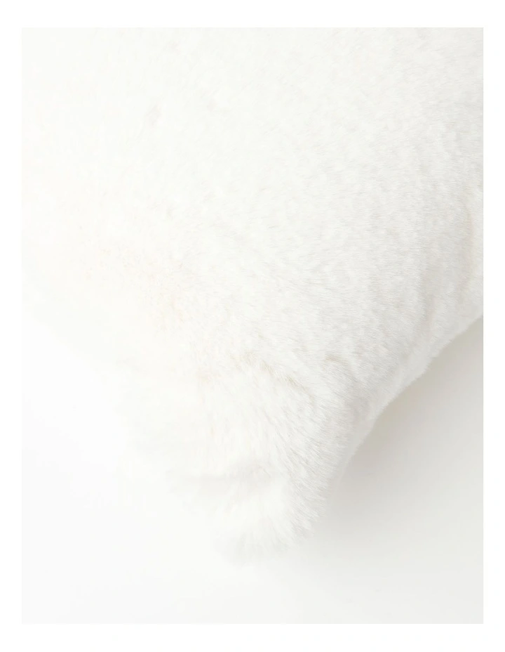 Amelie Fur Cushion in Cream