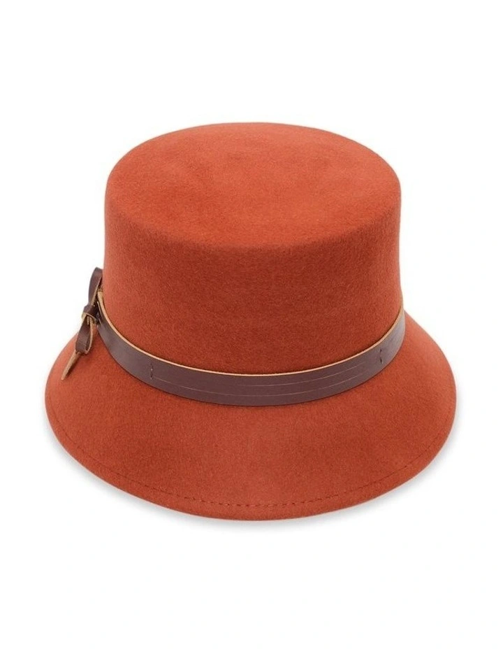 Daisy Bucket Hat in Rust