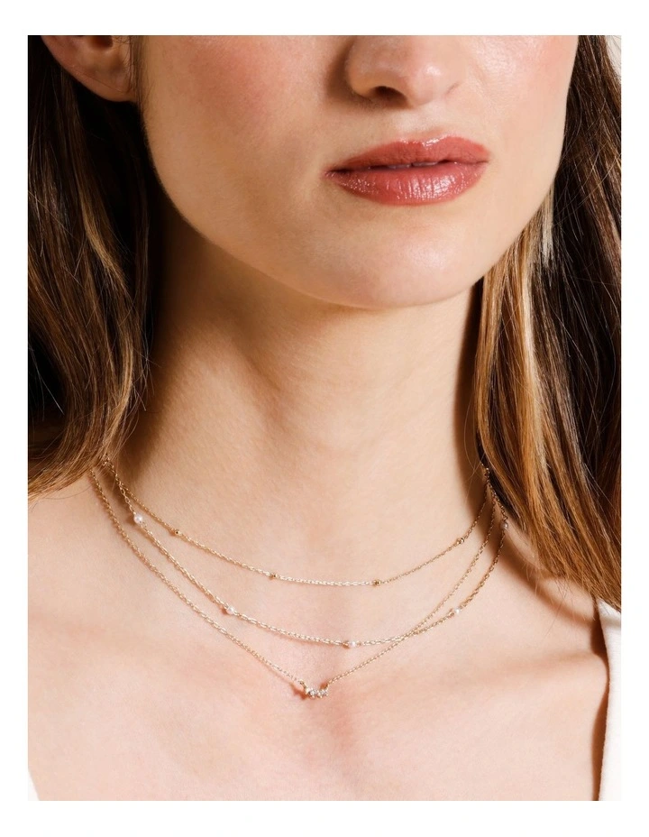 Fine Pearl 3 Layer Necklace in Gold