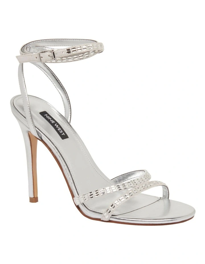 Mona -A Sandals in Silver
