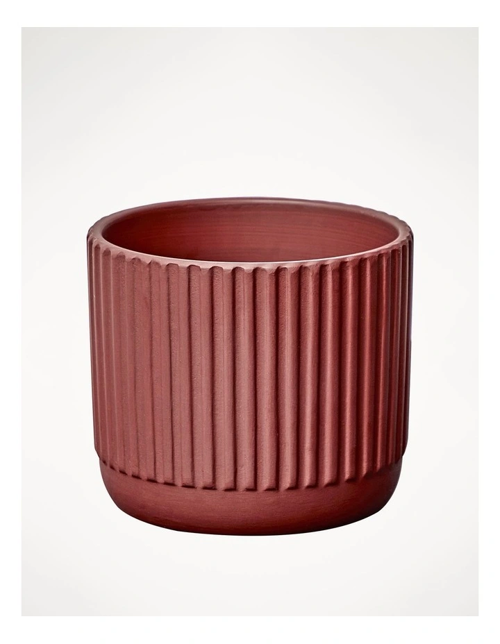 Dakota Ribbed Terracotta Planter Pot 14cm in Burnt Red