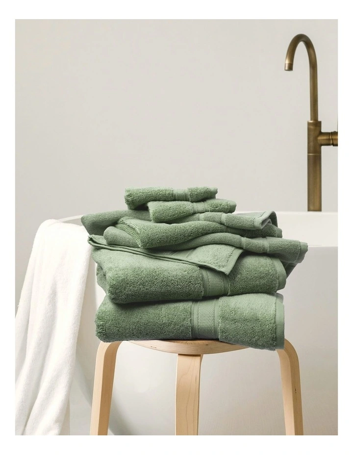 Zero Twist Luxury Plush Towel Set 8 Piece in Sage Green