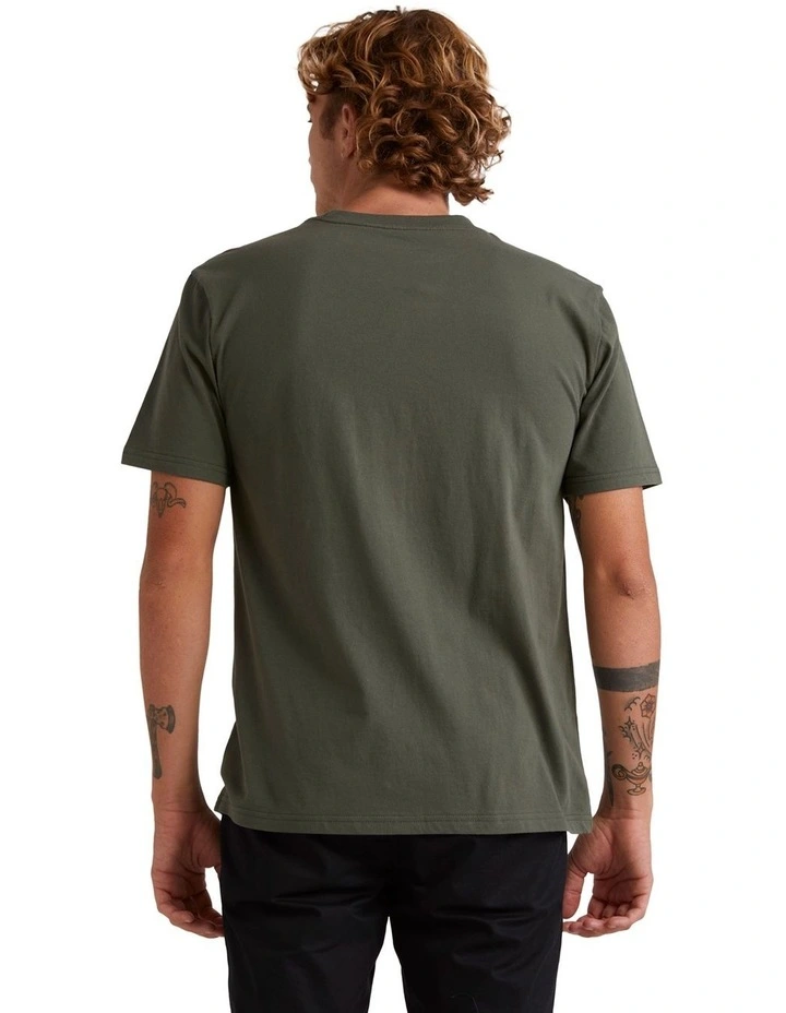 Omni Check Turn T-Shirt in Climbing Ivy