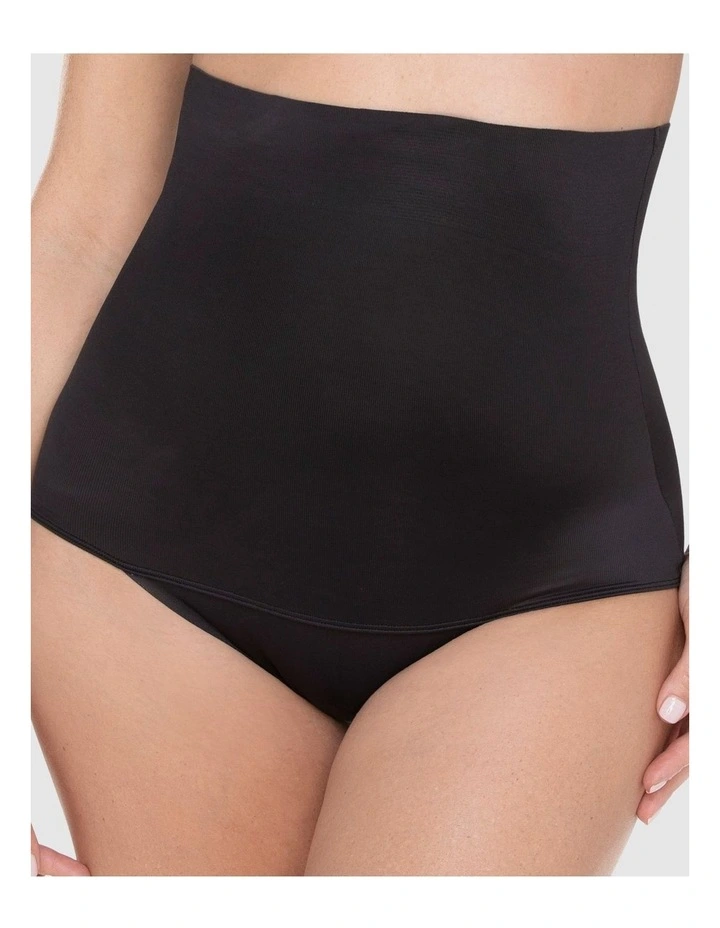 Comfy Curves Ultra High Waist Shaping Thong in Black