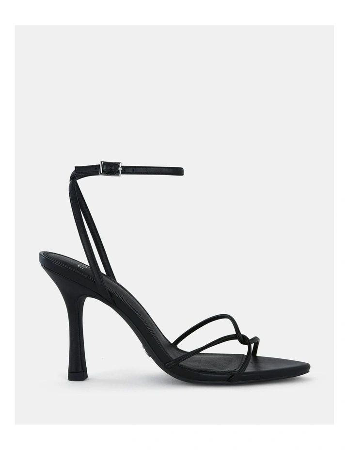 Madesimo Sandals in Black