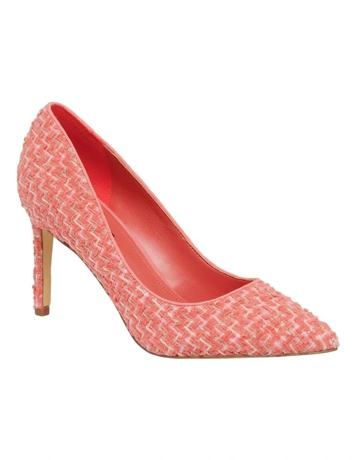 Ezra Pumps In Pink