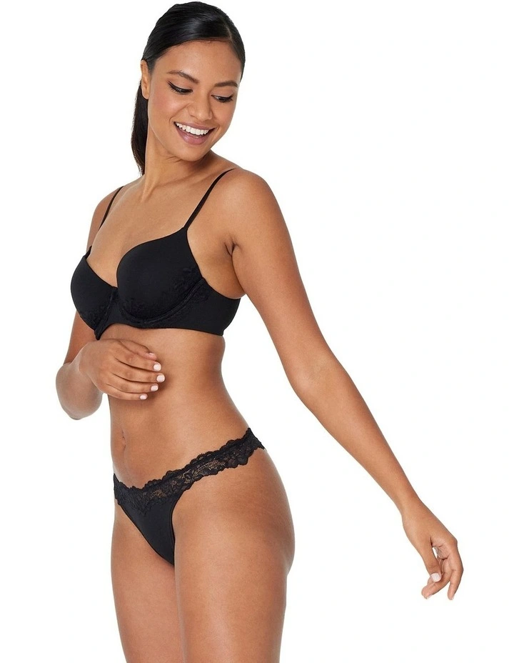 Simply Me Full Coverage Contour Bra in Black