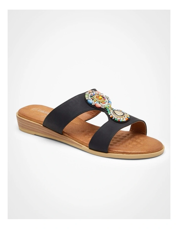 Beaded Slide in Black