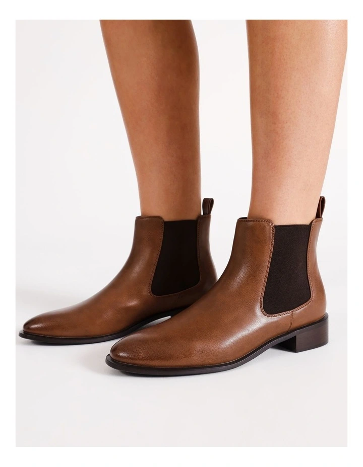 Billy Boot In Tan