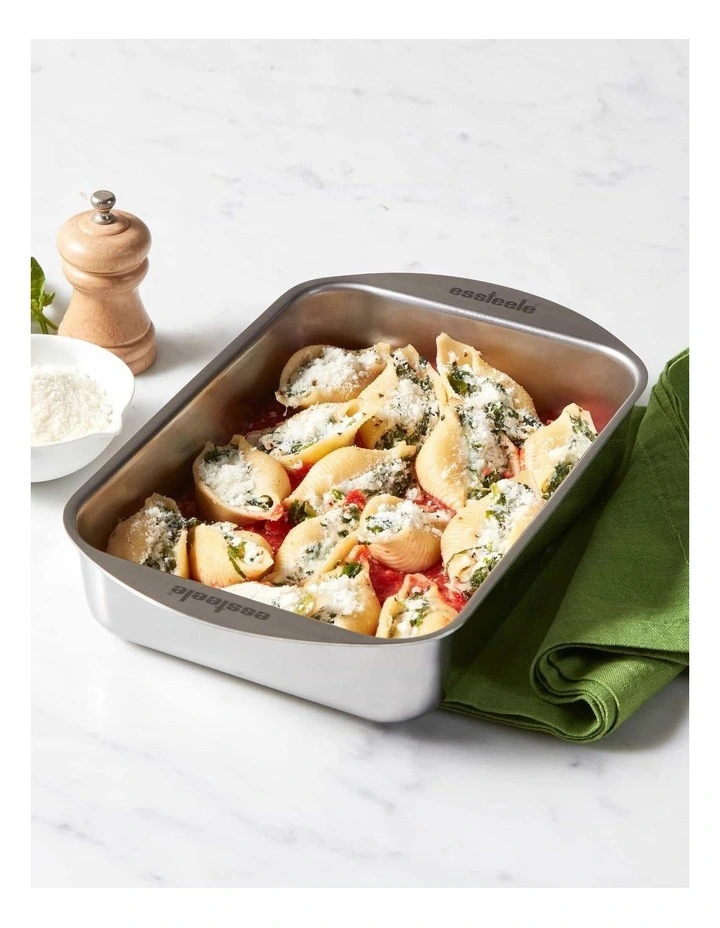 Clad Ovenware Medium Roasting Pan in Stainless Steel