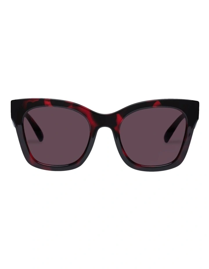 Showstopper Sunglasses in Cherry Tort
