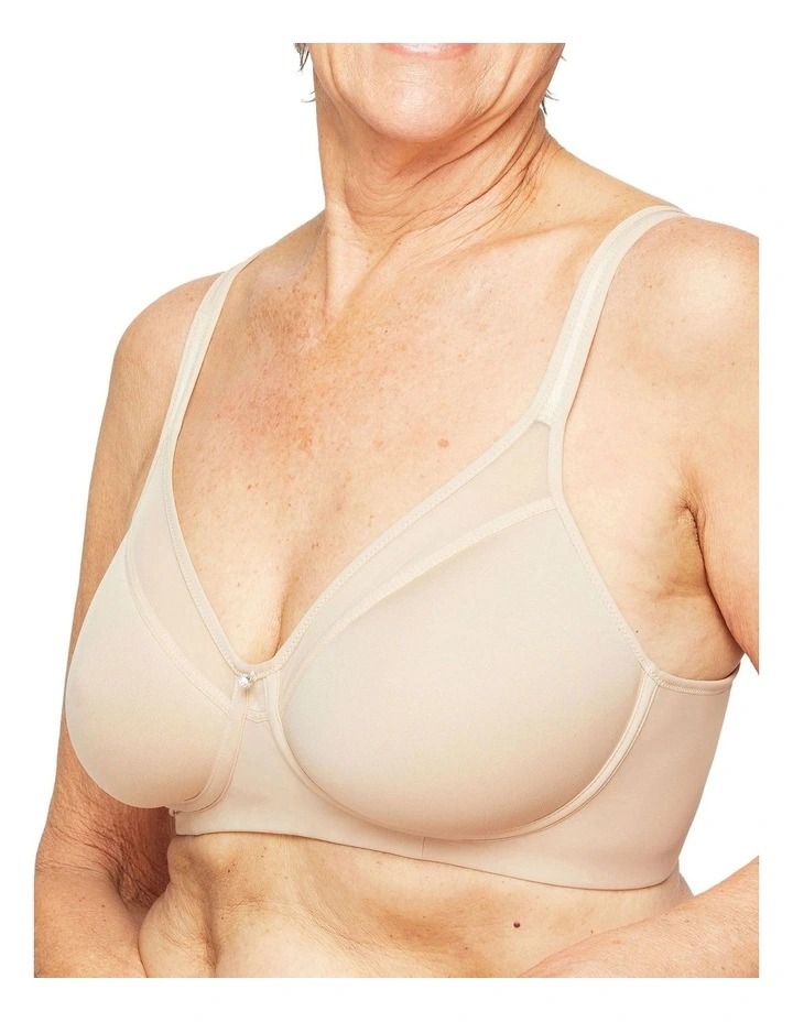 Ultralight Wirefree Bra in Nude
