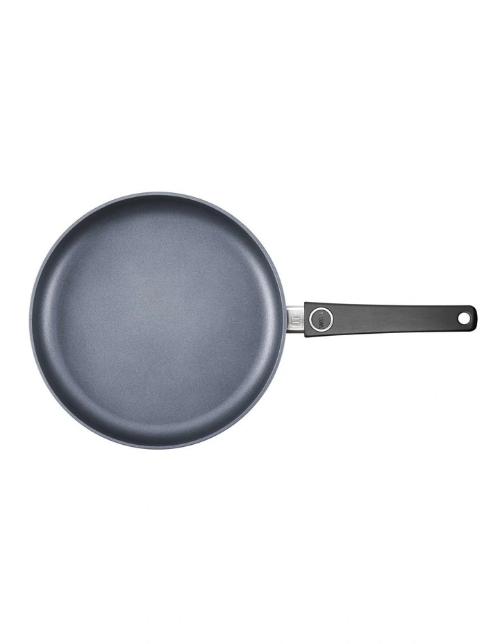 Woll Diamond Lite Fixed Handle Conventional Frypan 28cm