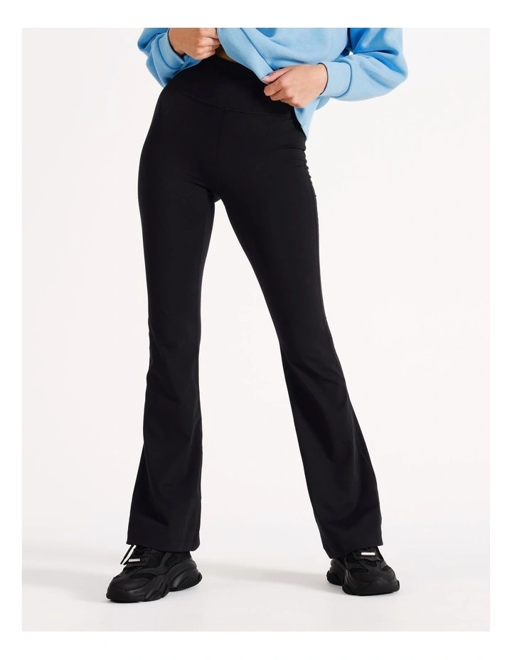 Flare Legging in Black