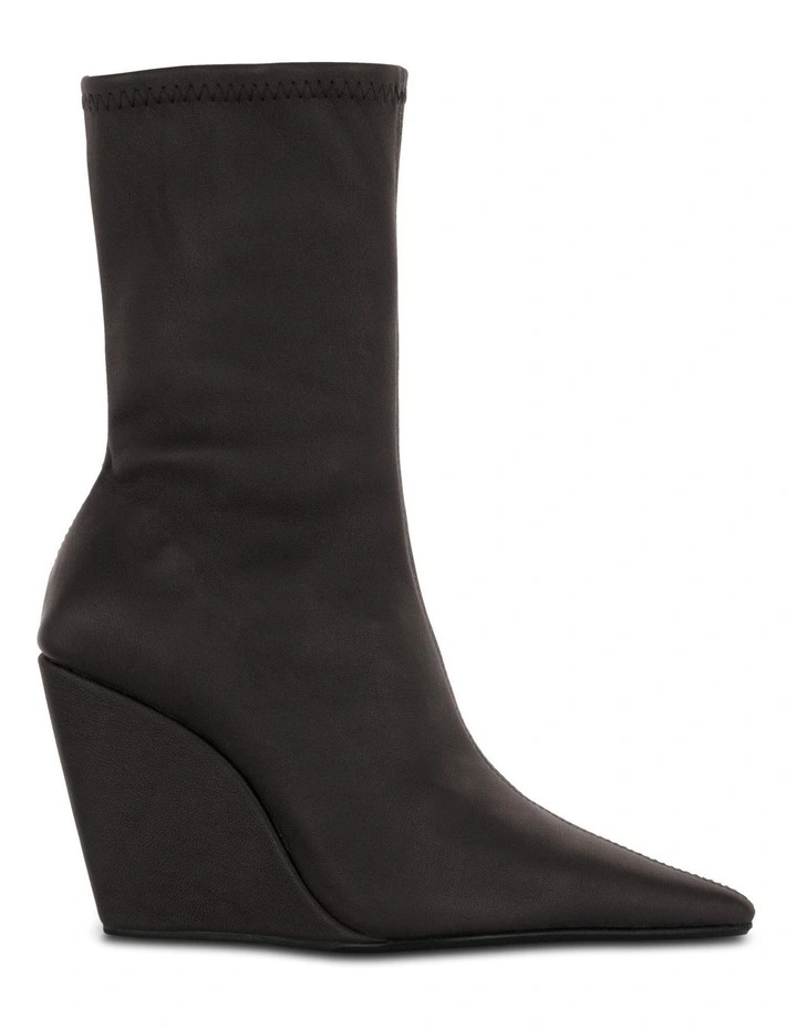 Hayley Boots in Cocoa