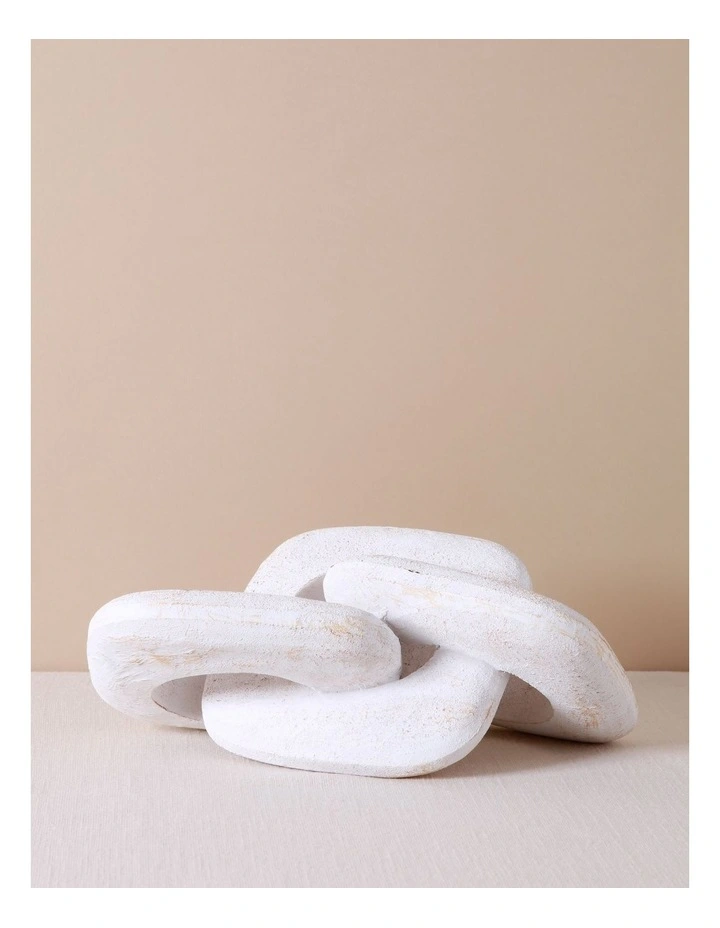 Minto Resin Chain Sculpture 25cm in White
