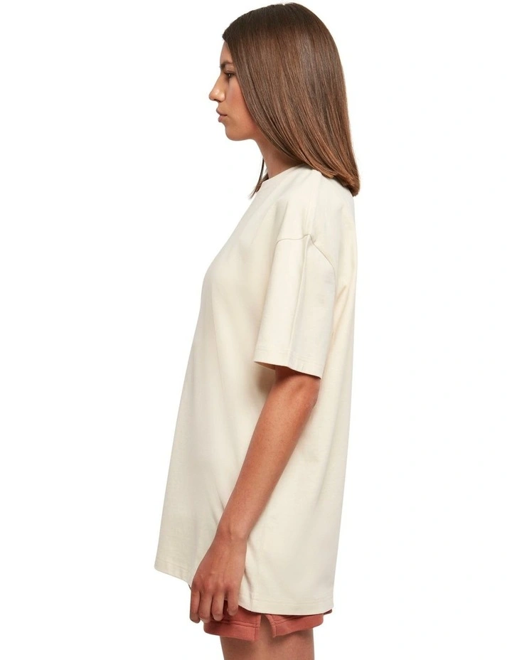 Oversized Boyfriend Tee in White Sand
