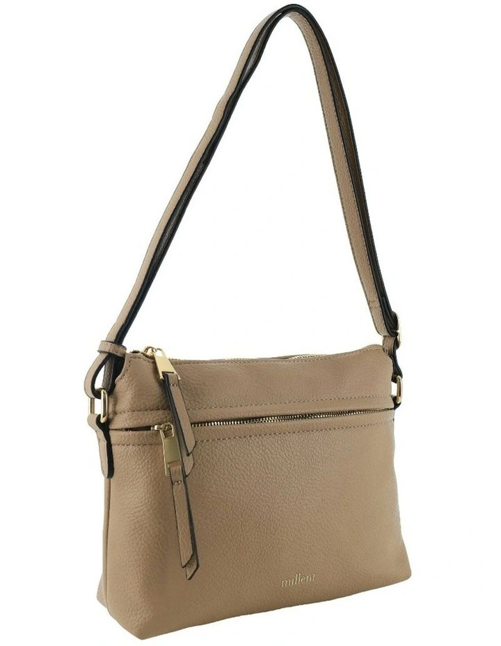 Fashion Crossbody Bag with Internal Pocket in Camel
