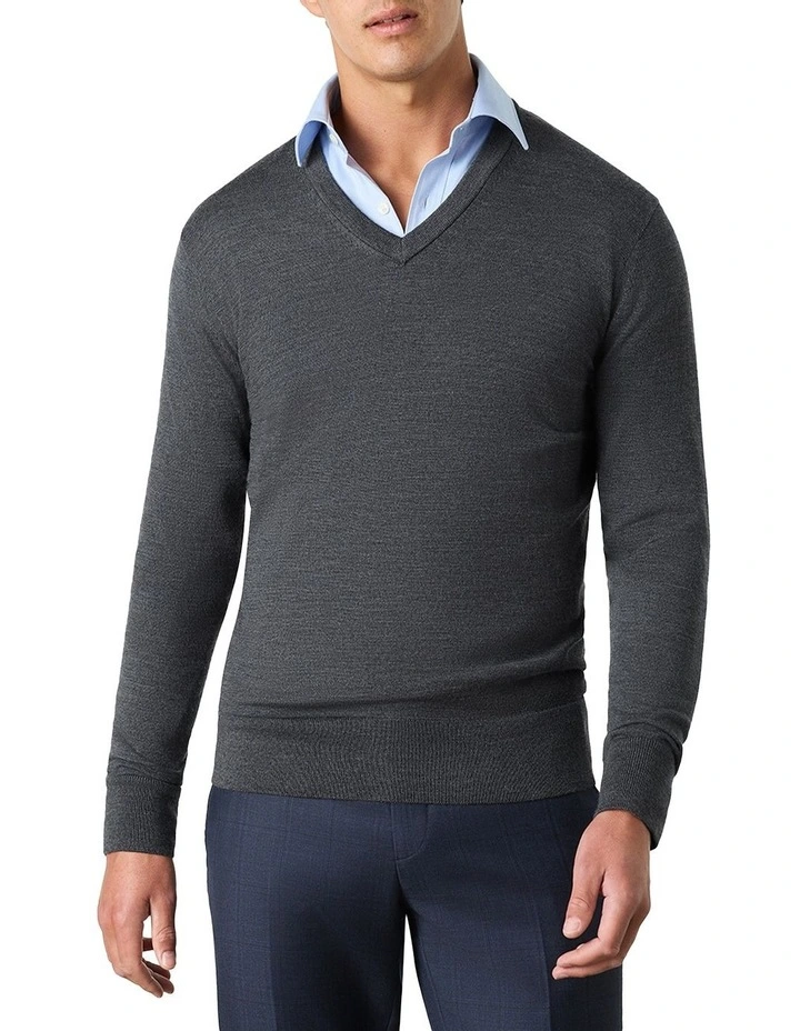 Buchanan Ashby Merino V Knit in Charcoal