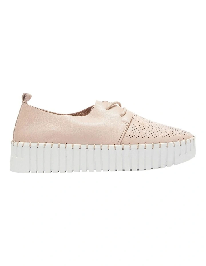 Central Sneakers in Blush Glove