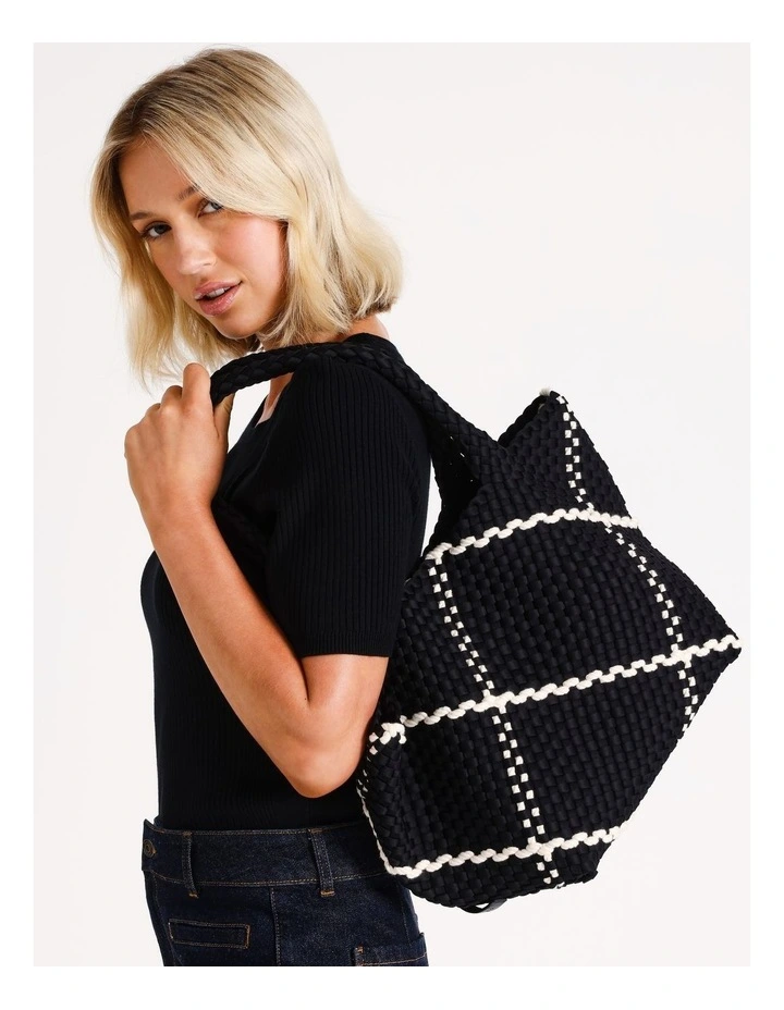 Bari Tote Bag in Black