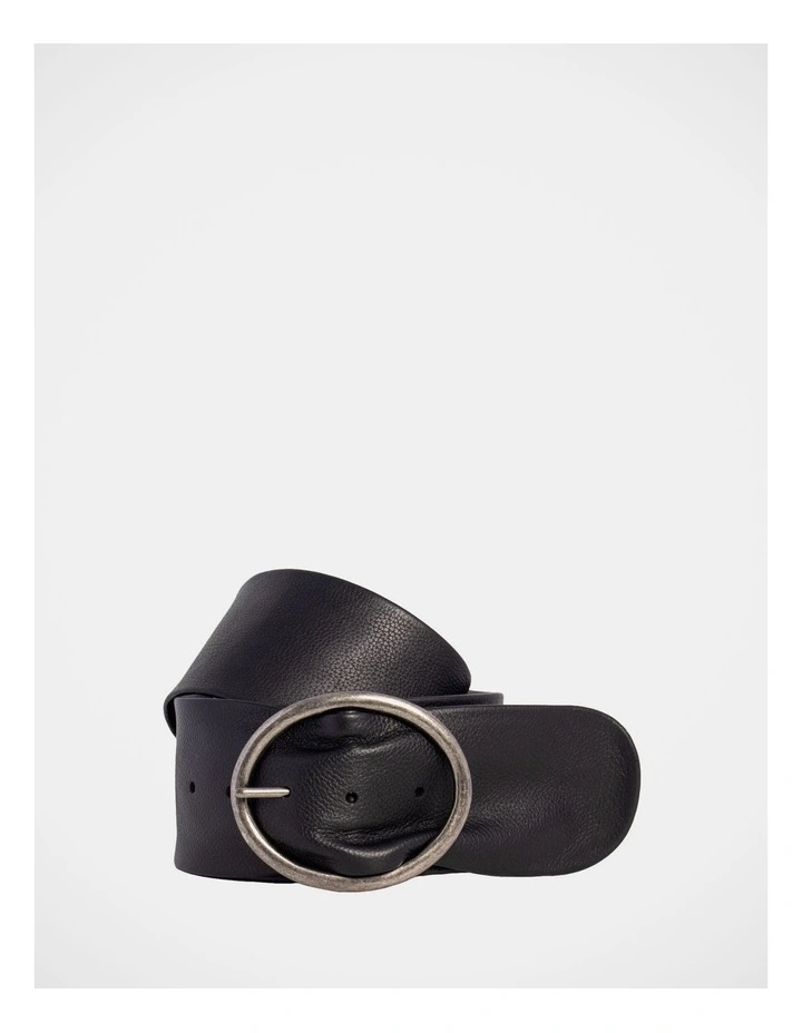 Peyton Leather Belt in Black
