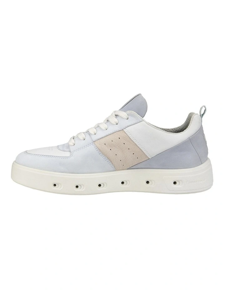 Street 720 Leather Sneaker in Blue