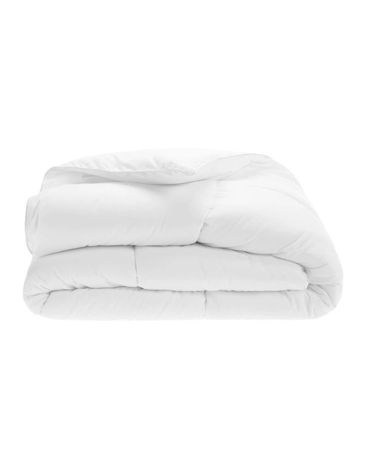 Comfy Quilt in White