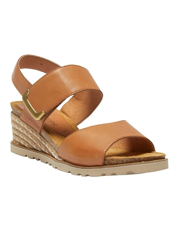Terrace Sandals in Tan Leather