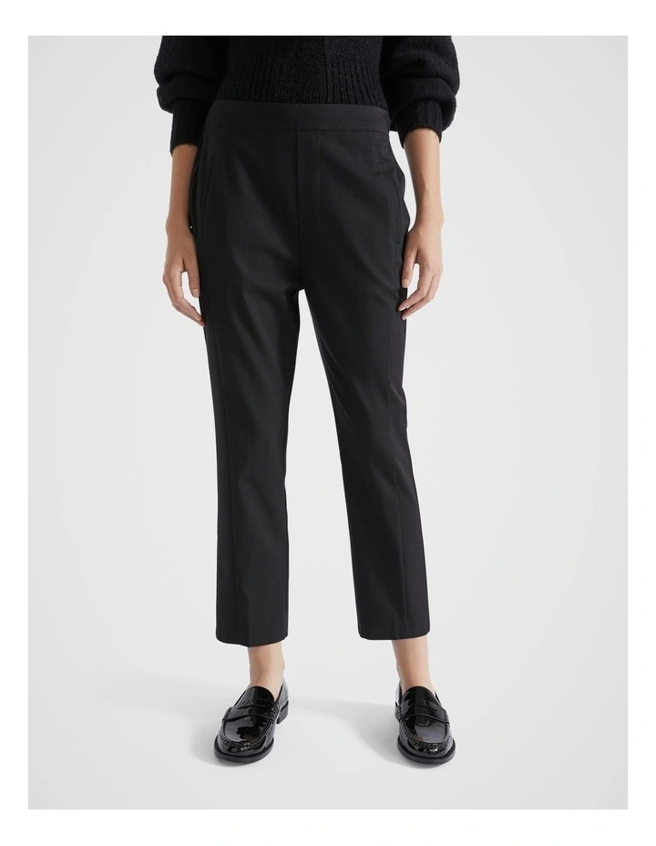 Slim Leg Elasticated Pant in Black