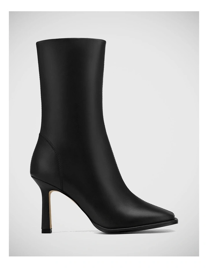 Paltro Leather Ankle Boot in Black