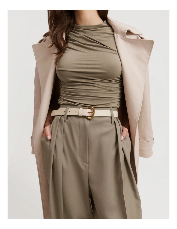 Skinny Solid Buckle Belt in Cloud
