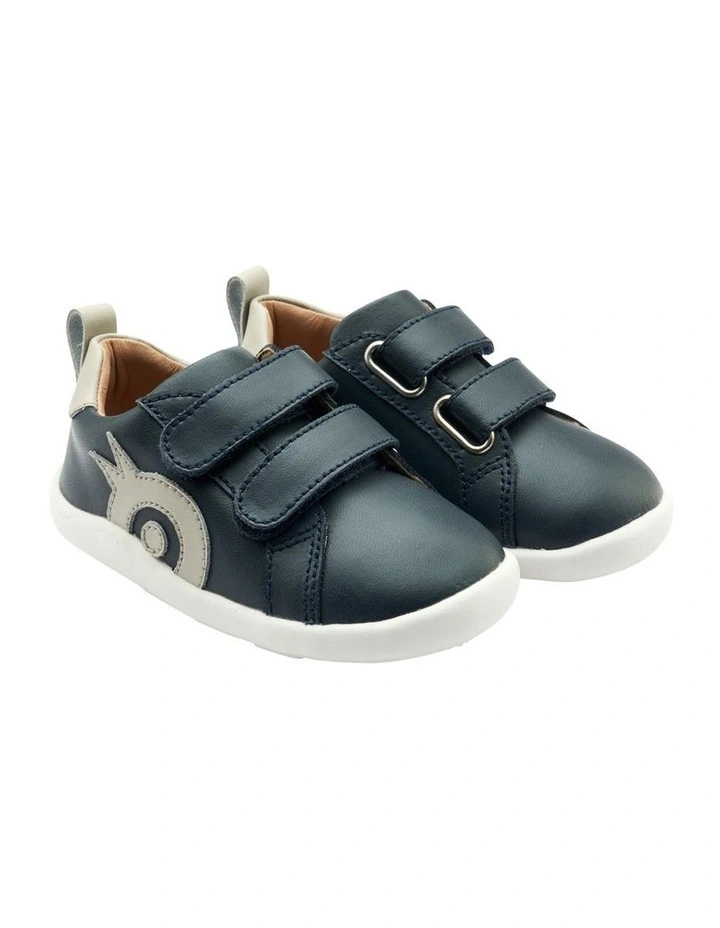 Ground World Sneakers in Navy
