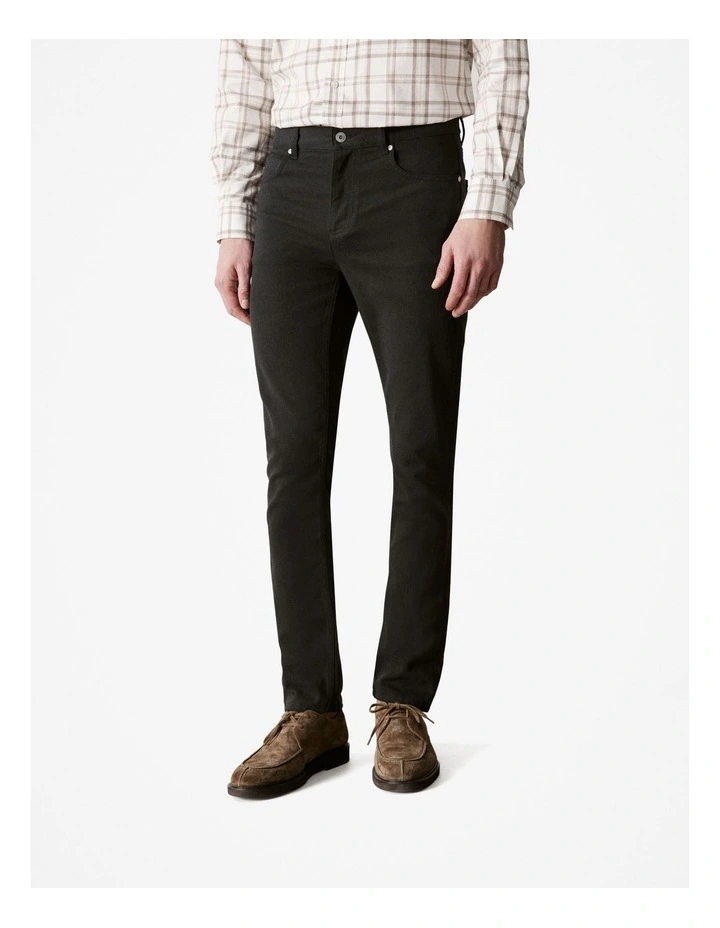 Organically Grown Cotton Modern Slim Jeans in Black