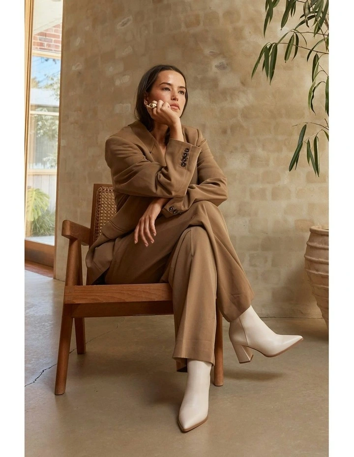 Willing Ankle Boots in Bone
