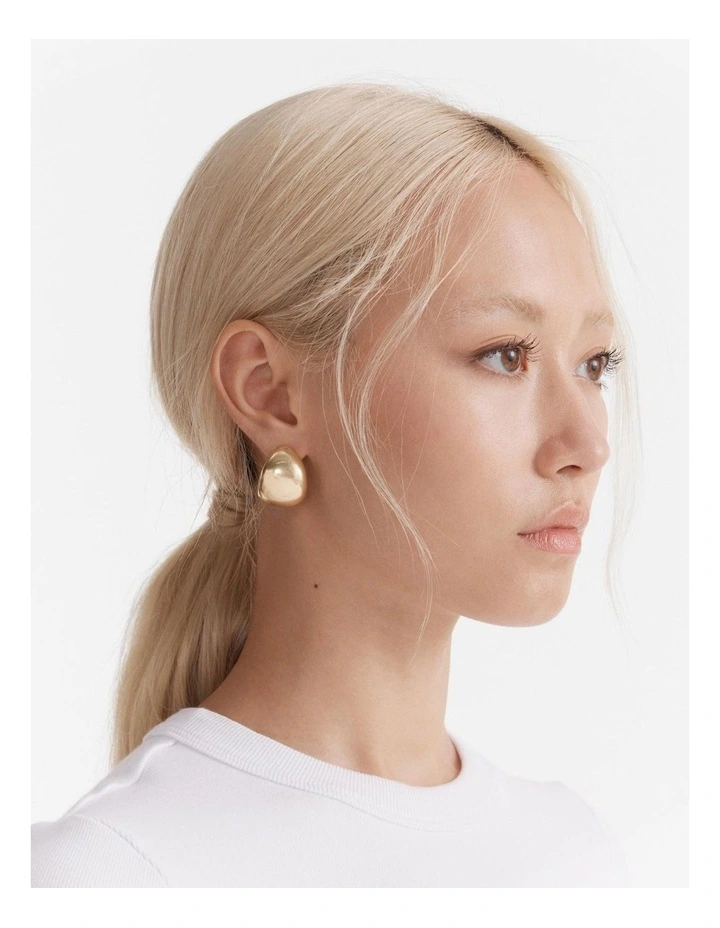 Nova Hoop Stud Earrings in Soft Gold