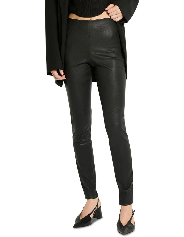 Off My Mind Leggings in Black