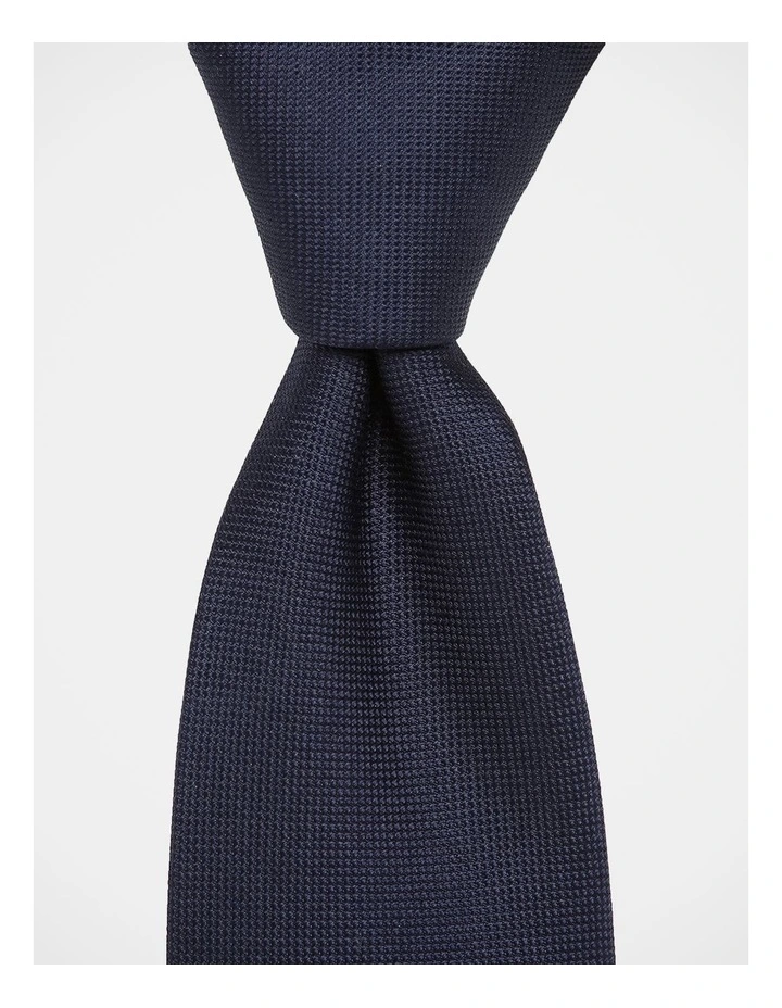 Core Silk Tie in Navy
