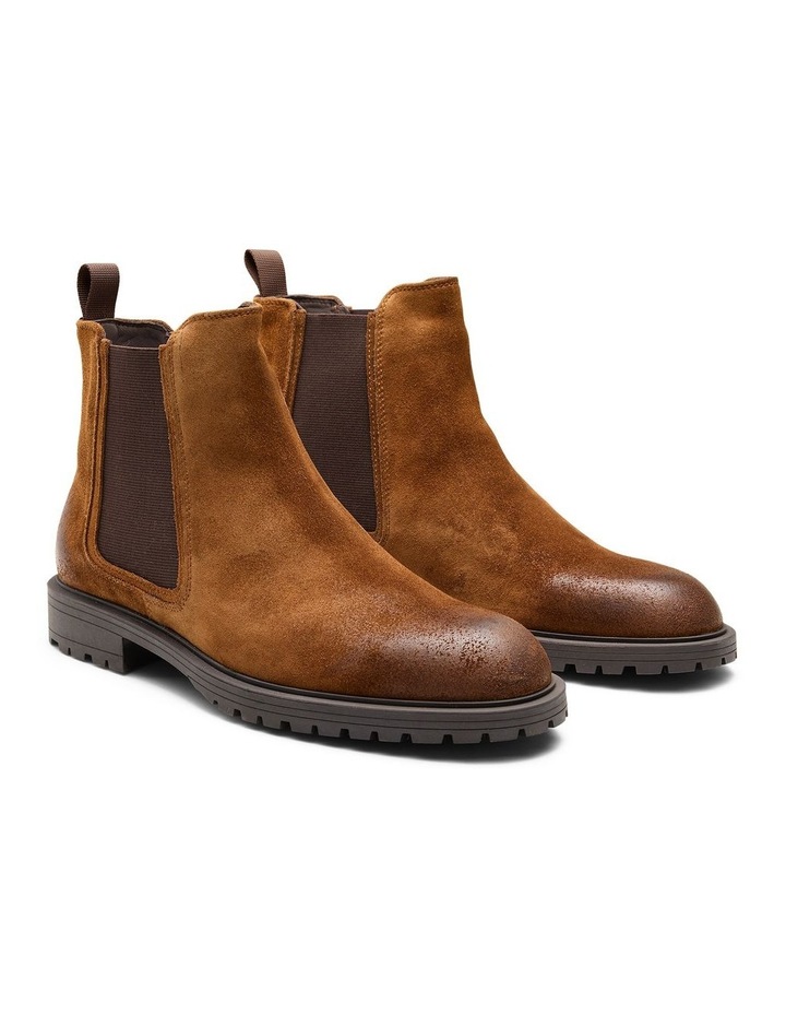 Riley Suede Chelsea Boots in Tobacco
