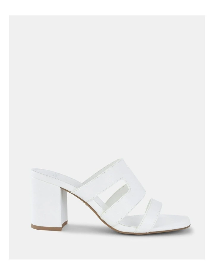 Freddy Heels in White