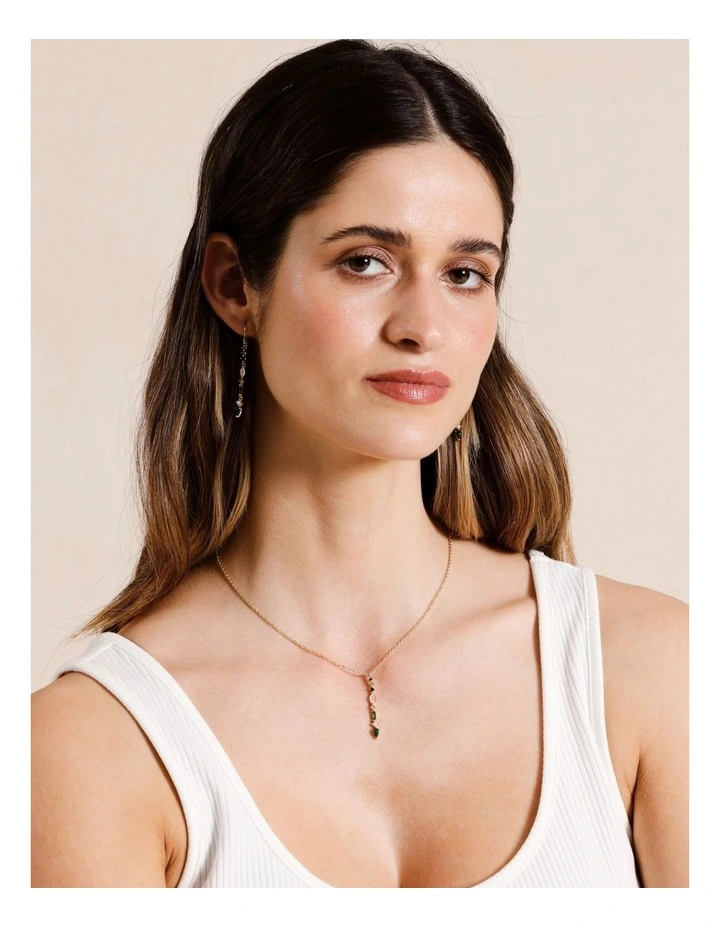 Long Diamantes Drop Necklace in Green
