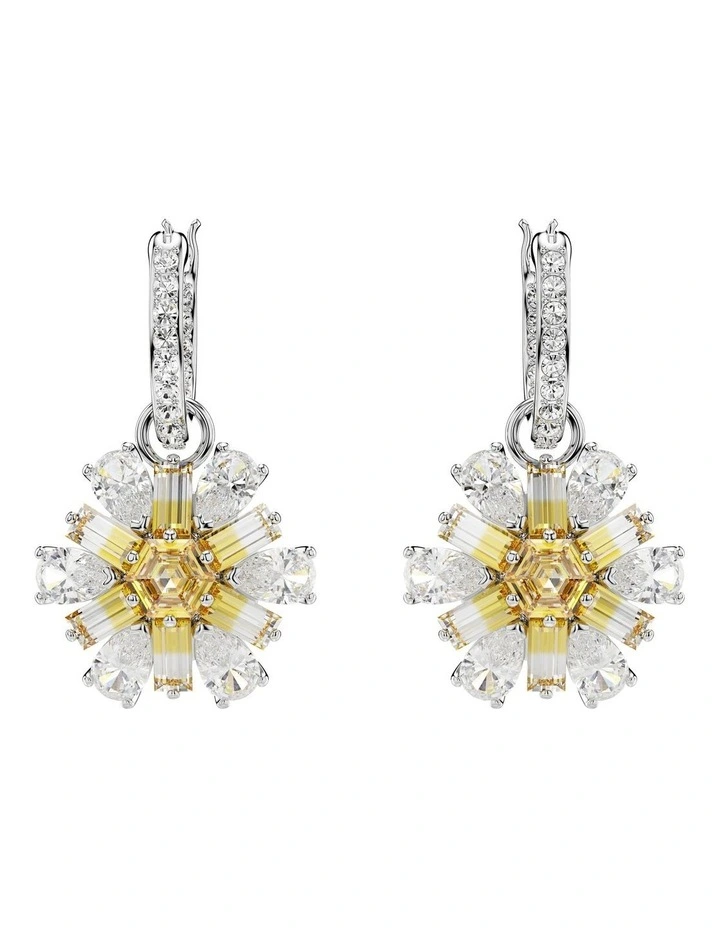 Idyllia Drop Earrings Flower Rhodium Plated in Yellow