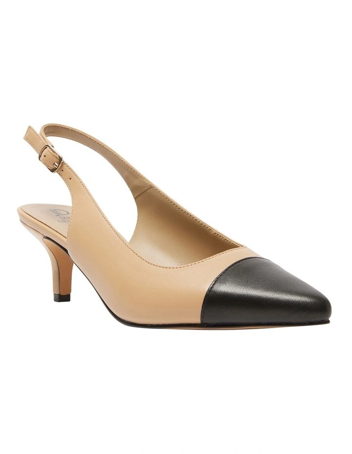 Madame Heeled Shoes in Black / Camel Leather
