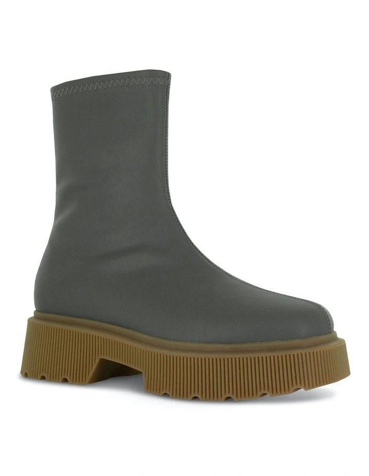 Jonas Boots in Graphite