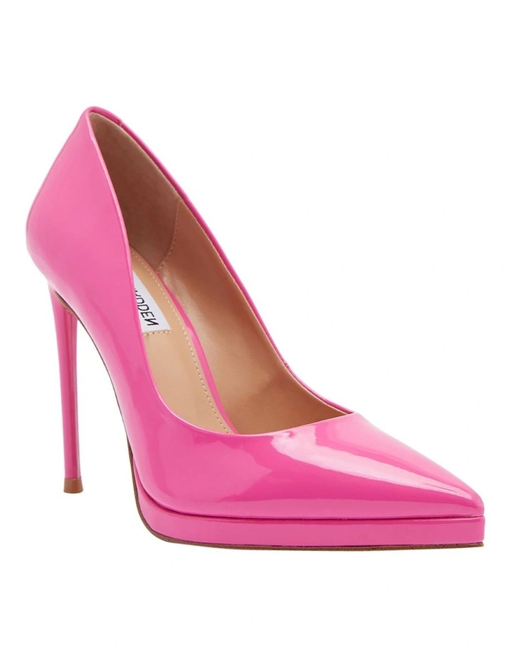 Klassy Pumps in Magenta