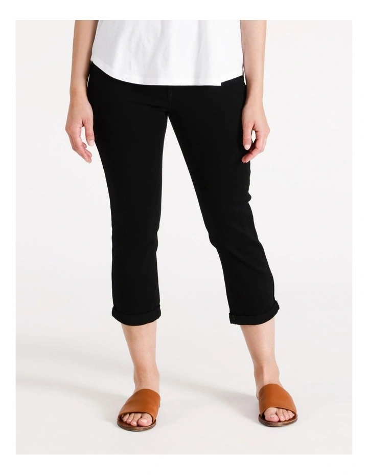 Wardrobe Staple Crop Denim Jean in Black