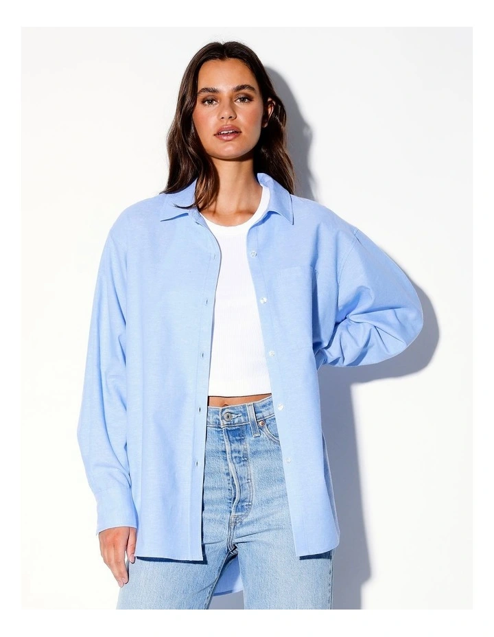 Organic Cotton Blend Boyfriend Shirt in Light Blue