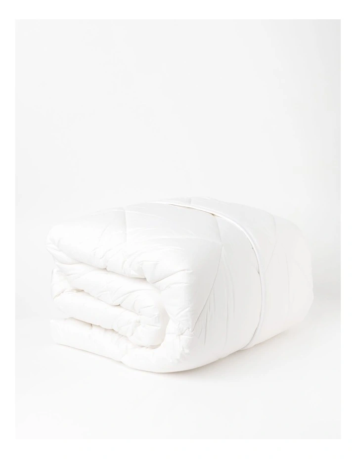 Australian Washable Wool Thermal Quilt in White